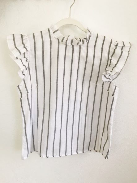 black and white striper ruffled sleeve shirt