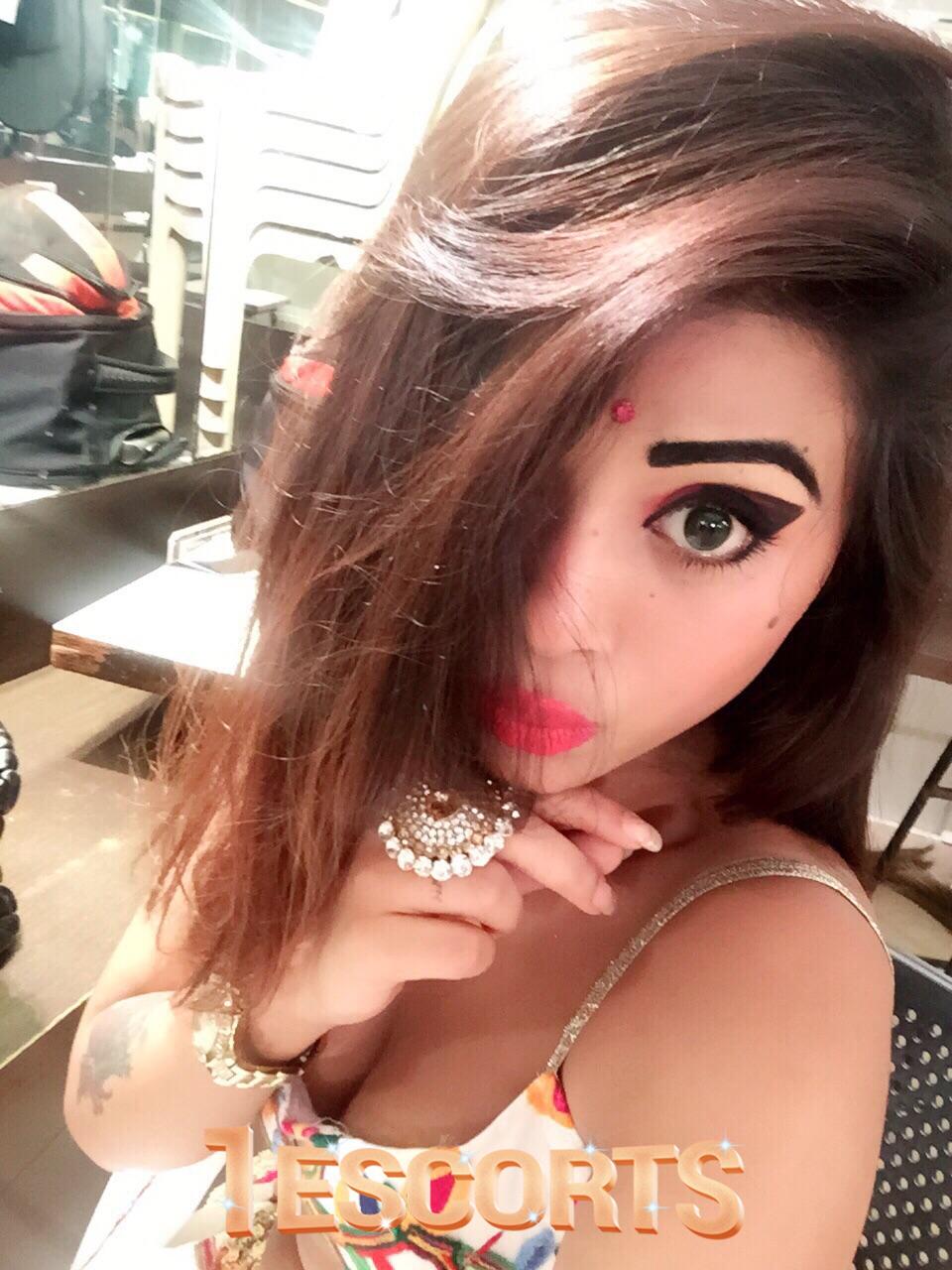 Sweety Sen -1