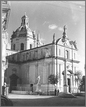 mqabbachurch.gif (114361 bytes)