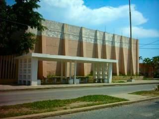 43cancha-back_s.JPG