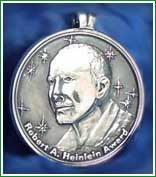 De un abuelo a otro: Heinlein to Clarke...