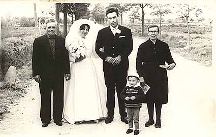 58mas24.jpg (24659 bytes)
