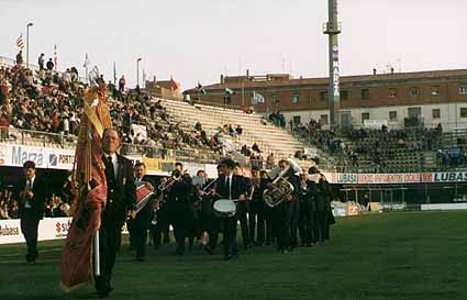 58music2.jpg (21365 bytes)
