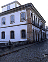 11.gif (12795 bytes)