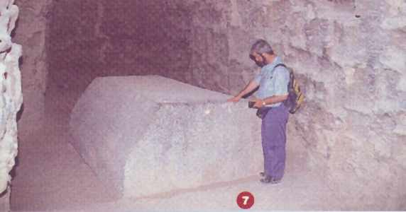 Uno de los sarc�fagos del Serapeum de m�s de 70 tn, que al parecer nunca guard� ning�n cadaver.