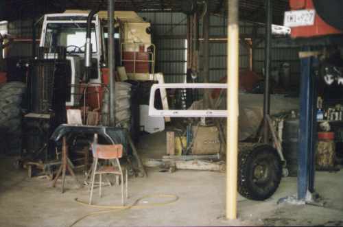 Painting the windshield frame