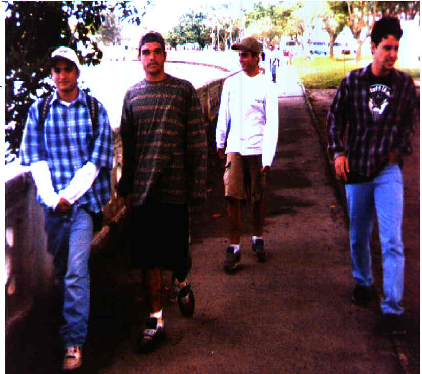 Da esq. para a dir. : Eduardo, Sidarta, Marlon e Felipe - TRAPOS HxC
