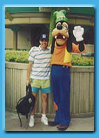 "A dream come true" - Na Disneyland com o Goffy