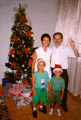 Jo�o Guilherme e familia em Manaus esperando o Papai Noel