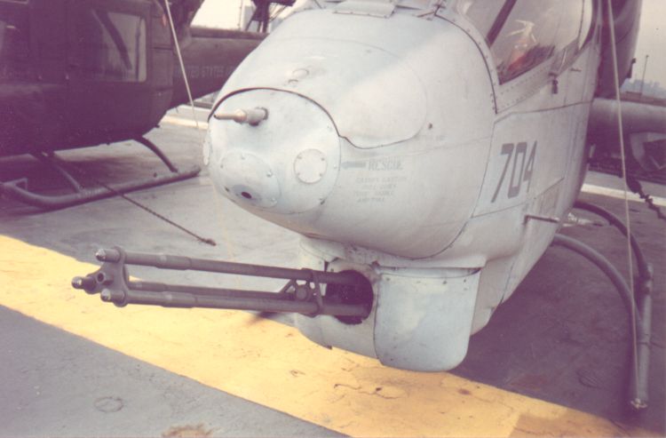 AH1-3.jpg (43756 bytes)