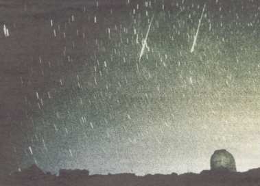 Estrellas fugaces en el cielo