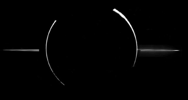 Esses s�o os an�is de J�piter fotografados pela Voyager 2