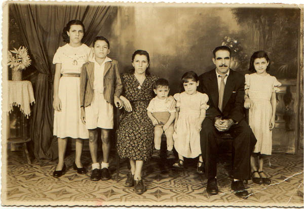 Fam&iacute;lia Pereira