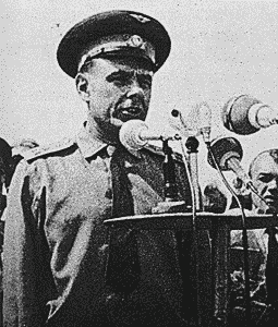 Komarov