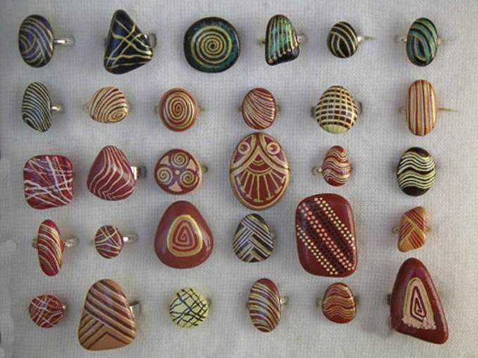 A selection of rings by Chen Tal. Prices start at &euro;10, please email Chen for more details