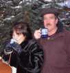 Deb & Ralph enjoy Gluhwein