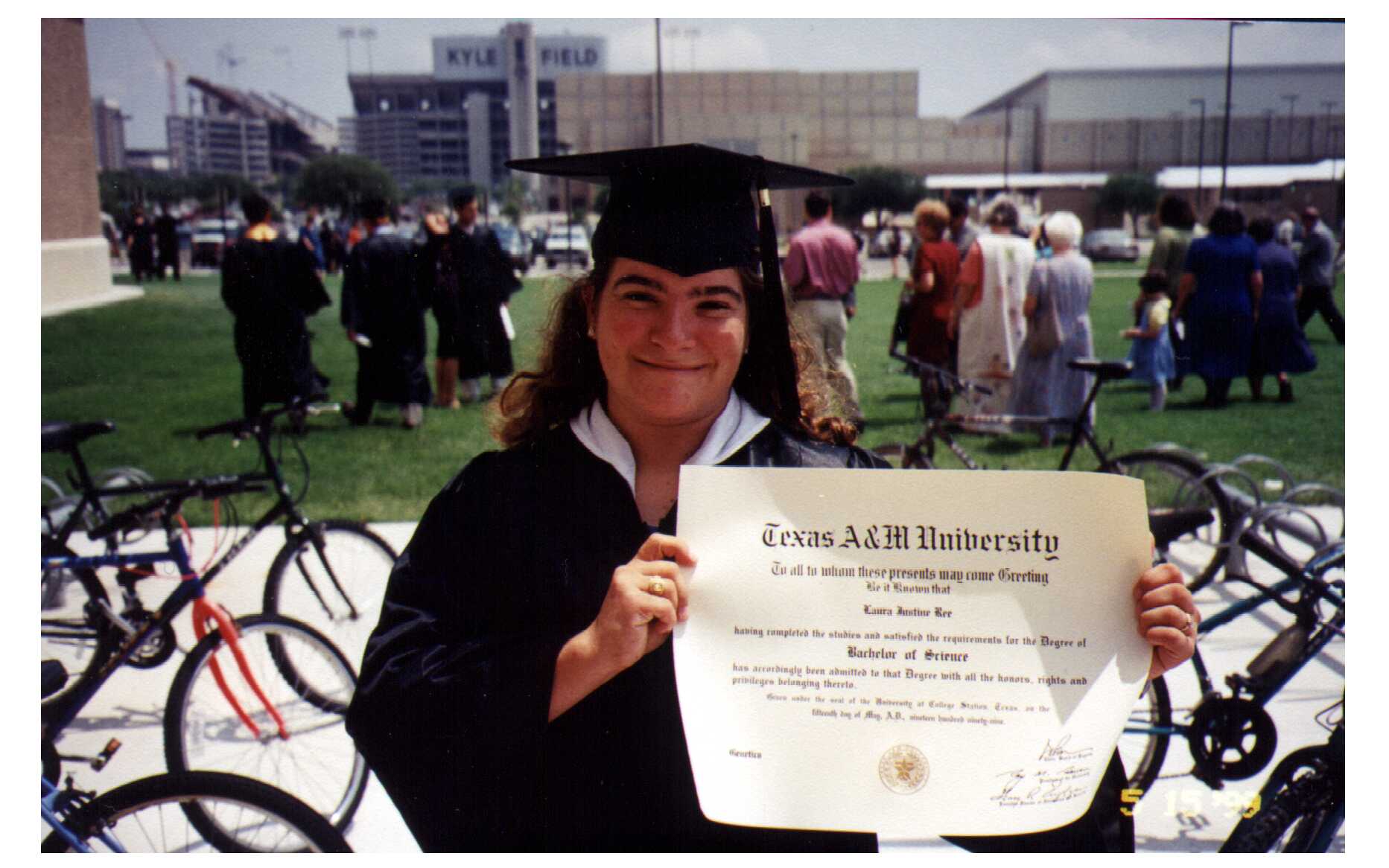 grad1.jpg - 1.51K