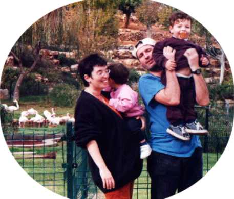Shimon; sister and kids