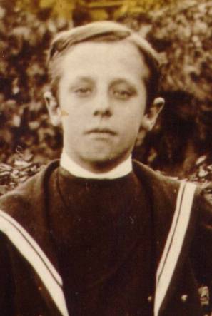 Horace Villeneuve Wear, c. 1904