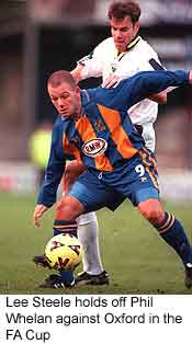Lee Steele