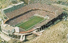 Image of stadium-full.jpg