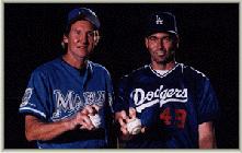 Thumbnail Pic of Hough and Candiotti showing off their knuckleball grips