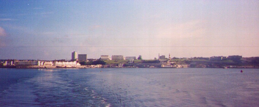 plymouthsound.jpg - 55481 Bytes