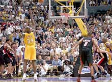 Shaq, spesso in lunetta contro Portland...
