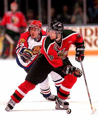 Ali ~Hip-Check~ MacEachern