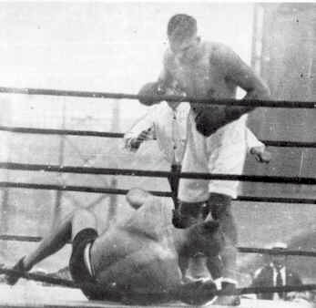 JDKnockdown.jpg (22090 bytes)