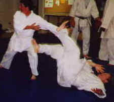 Dave Spangenthal practices kokyu ho
at J.S. Reynolds Summer class.