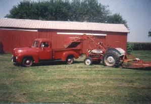 Bob's '52 IHC L110