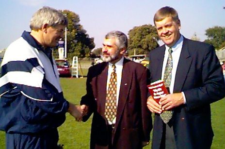 VLA President John Harris, Moreland Mayor and ALC President Doug Fox