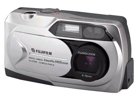 Fuji Finepix 1400 camera