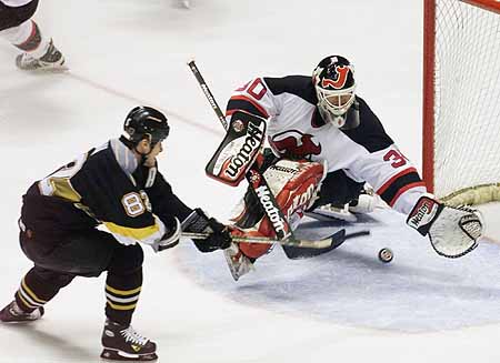 STRAKA GOAL