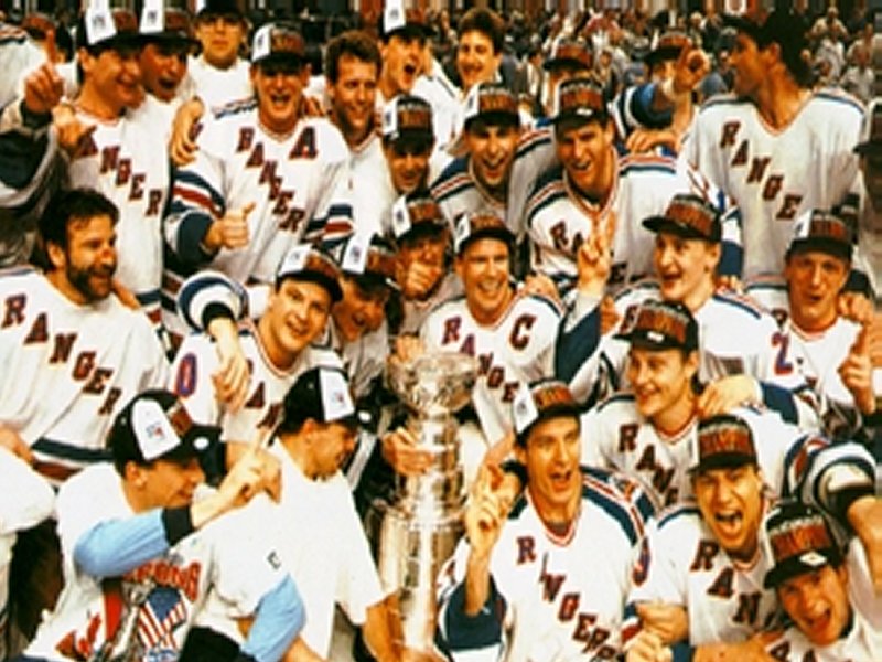 CupWinningPicture.jpg (119372 bytes)