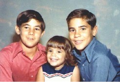Alex, Mary , Rene 1970 (15162 bytes)