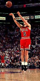 Click to see Paxson's amazing shot!