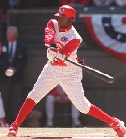 deion_10.jpg (60762 bytes)