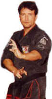 jeffspeakman.jpg (10602 bytes)