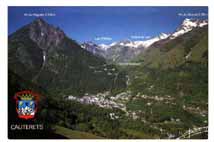 Une vue de Cauterets en �t�