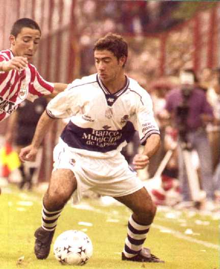 Messera en Acci&oacute;n - Cl&aacute;sico Apertura 2001