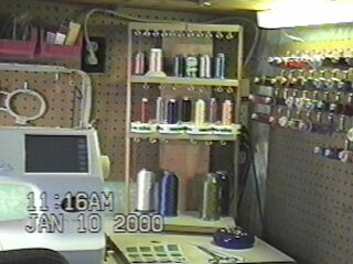 thread stand