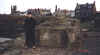 hhcastle.jpg (134551 bytes)