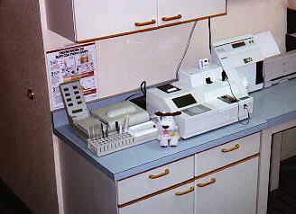 PICTURE OF BLOOD MACHINE