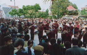 Sauda��o - Banda de Valpa�os