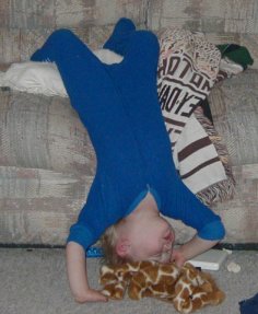 I'm so tired, I can sleep anywhere!