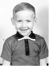 chris.jpg (8427 bytes)