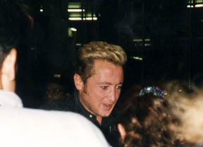 MF and fans