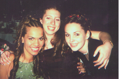Stacy, Me and Sammy at prom..we're all prom purdy!